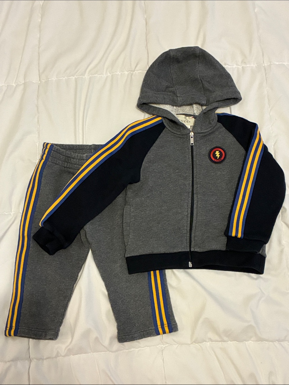 Gucci Kids Baby Boys Tracksuit Set in Gray - Hoodie (12/18M), Pants (9/12M)